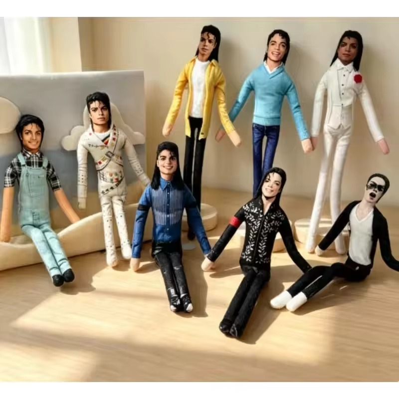 Boneca de Pelúcia de Novo Esti - Mobile & Tablet Accessories avaliação e preço